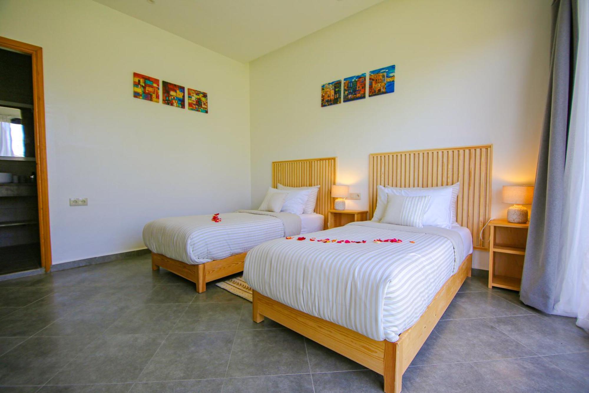La Rose Bleue - Hoteliere Avec Piscine - Holiday home *